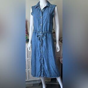 Amour Vert chambray midi dress with Adjustable Waist belt in Blue color Size S